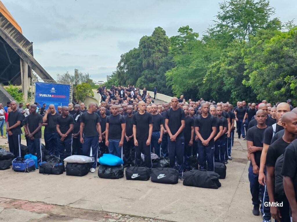 Policía Nacional inicia novedoso concepto de formación con 543 aspirantes a  rasos – Policía Nacional Dominicana