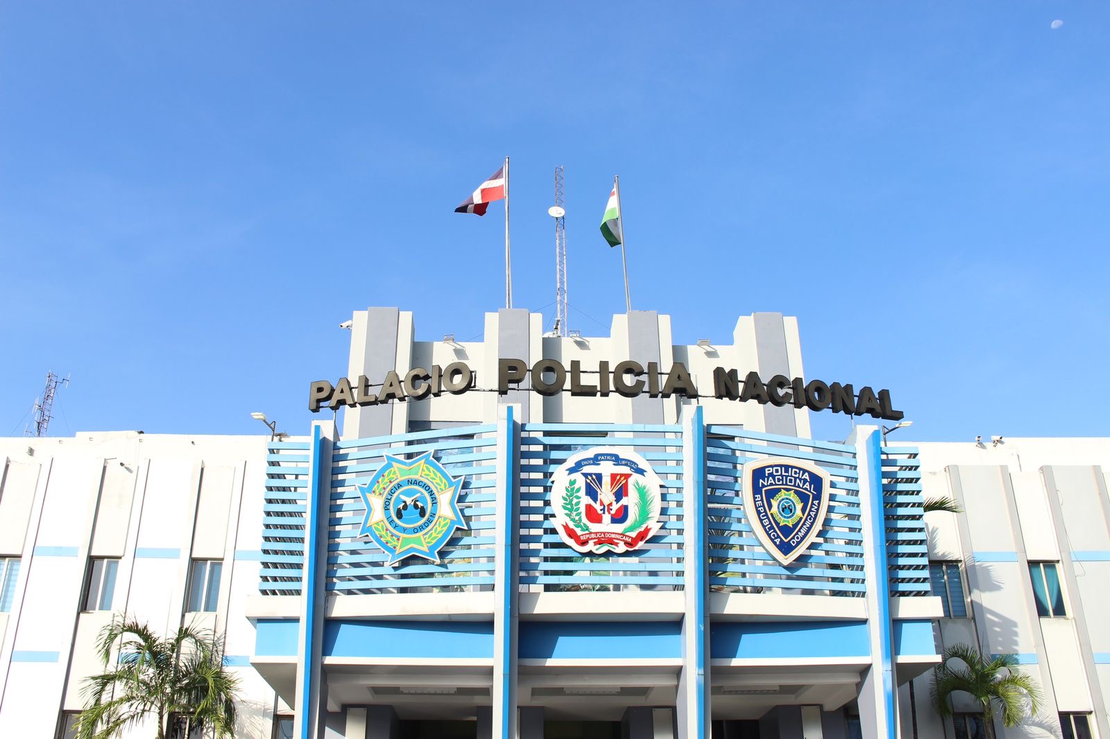 Tras enfrentar agentes de la Policía Nacional, dos reconocidos delincuentes  resultan muertos en sector de Villa Juana. – Policía Nacional Dominicana