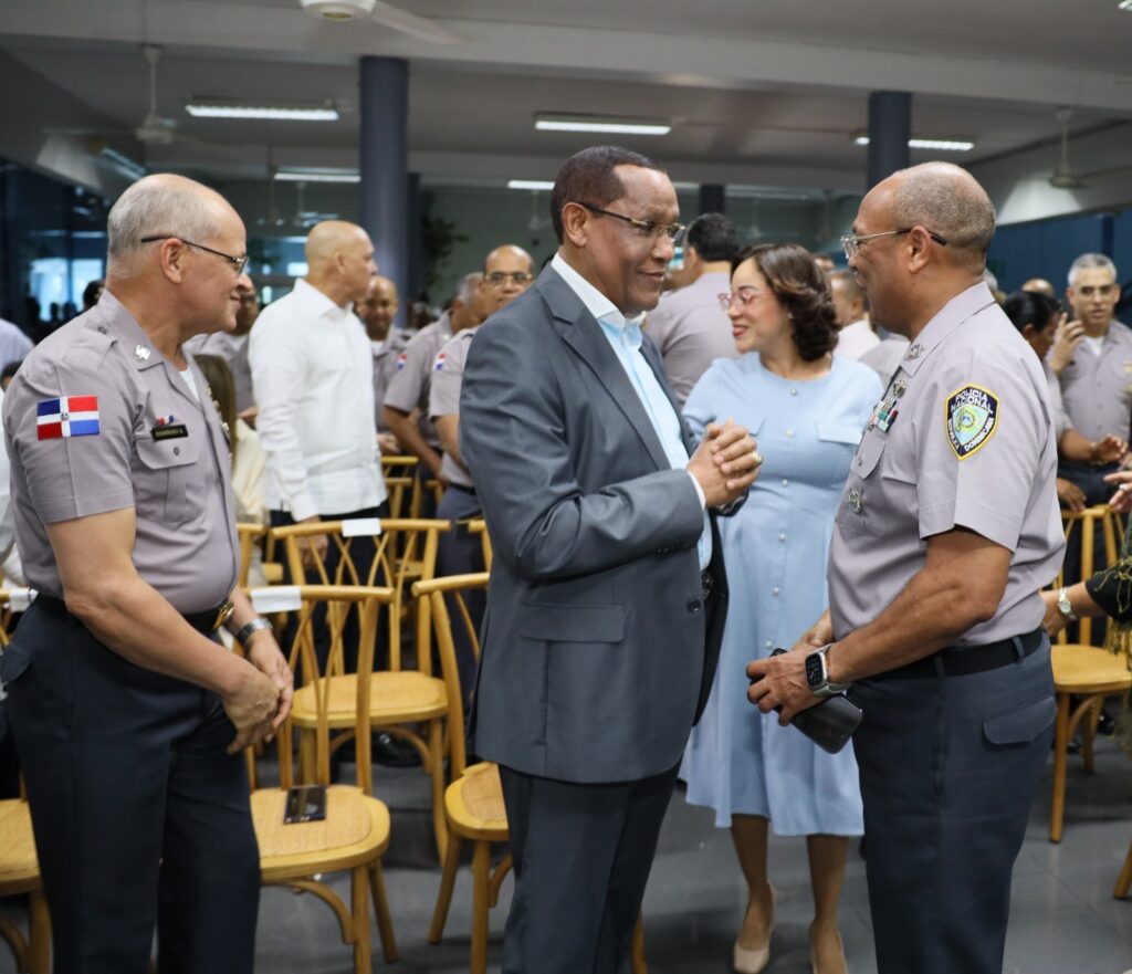 Gen Ramon Ragaza Policía Nacional celebra eucaristía por el primer año de gestión del ...